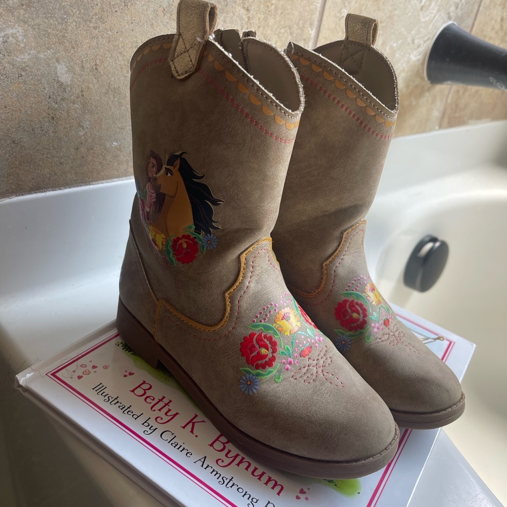 Toddler girl boots